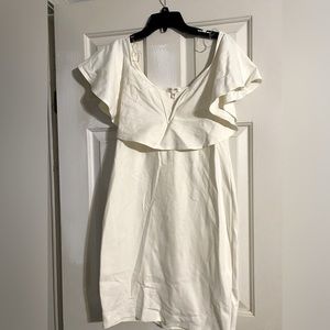 Off the Shoulder 1X White Dress